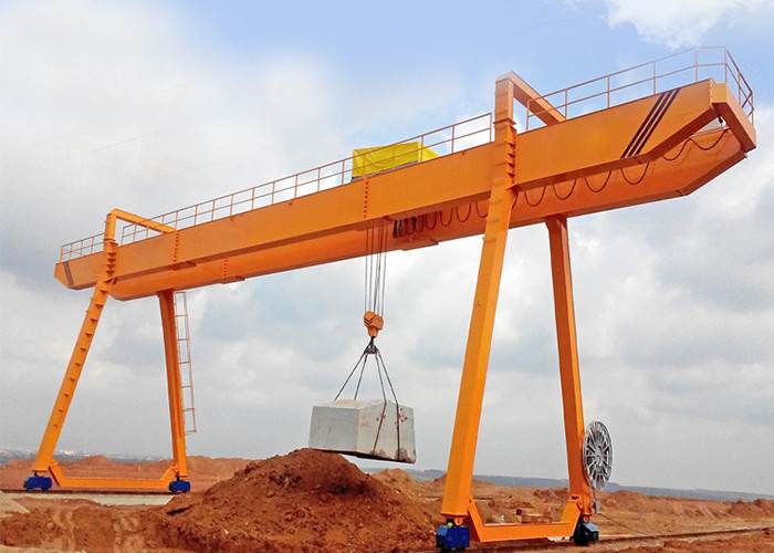 MG Type Double Girder Gantry Crane With Hook Heavy Duty Equipment