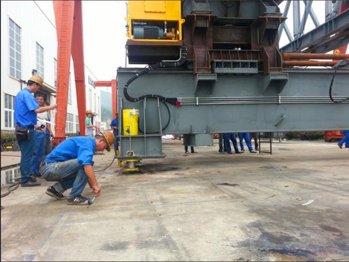 Heavy Industry Bridge Girder Launching Crane Rail Running 5m/Min 4