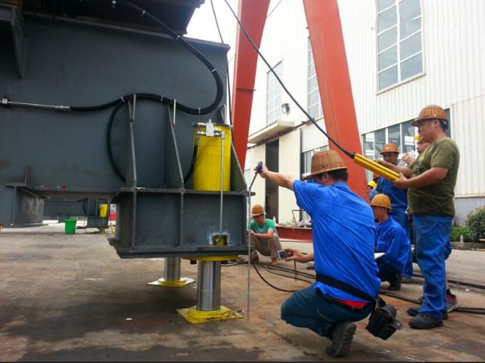 Heavy Industry Bridge Girder Launching Crane Rail Running 5m/Min 2