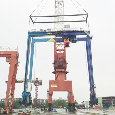 Rubber Tyre Shipping Container Gantry Crane 50ton With Flexible Movement