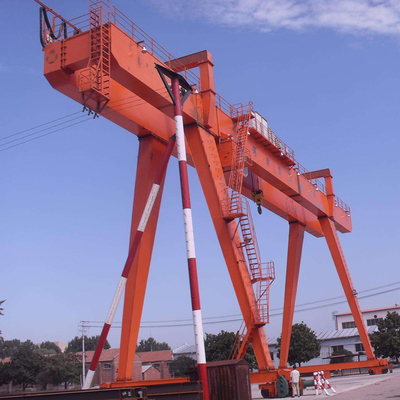 Customized Heavy Duty Gantry Crane Warehouse 550KN 40M / MIN