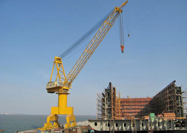 25T Four Link Floating Dock Crane , Harbour Portal Pedestal Jib Crane