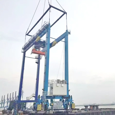 Rubber Tyre Shipping Container Gantry Crane 50ton With Flexible Movement