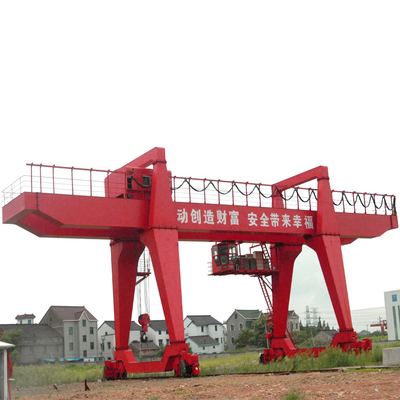 3-40m Gantry Crane 550KN Rated Lifting Moment for Heavy Duty Lifting