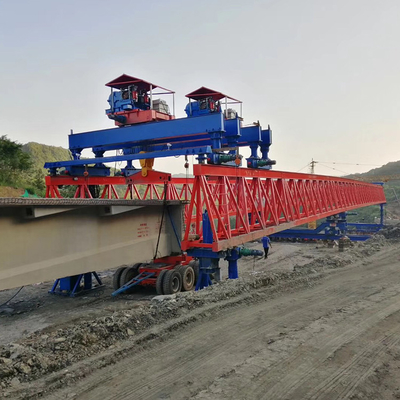 High Strength Steel Construction Lifting Beam Launcher Crane For Highway